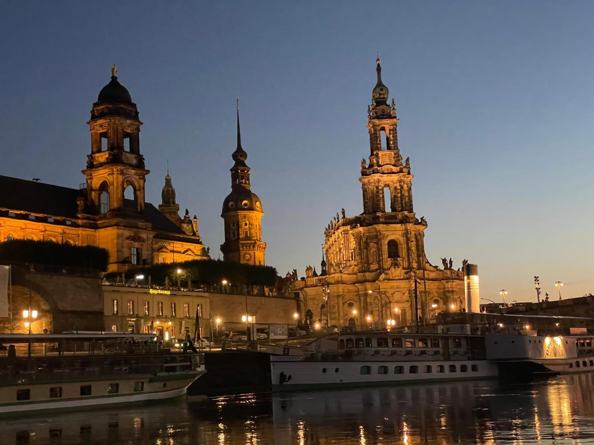 Ferienwohnungen Landeskrone Drážďany Exteriér fotografie
